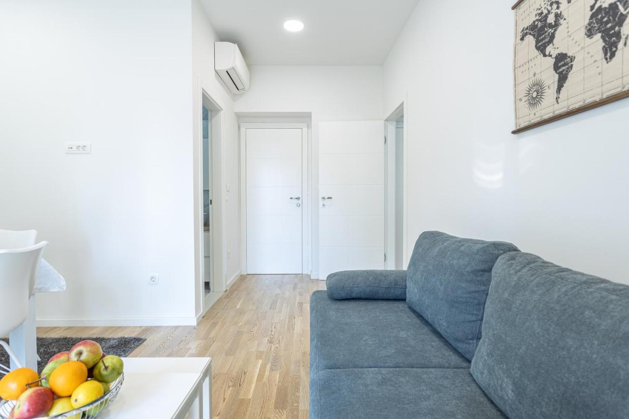 Star Music Apartment Split Exterior photo